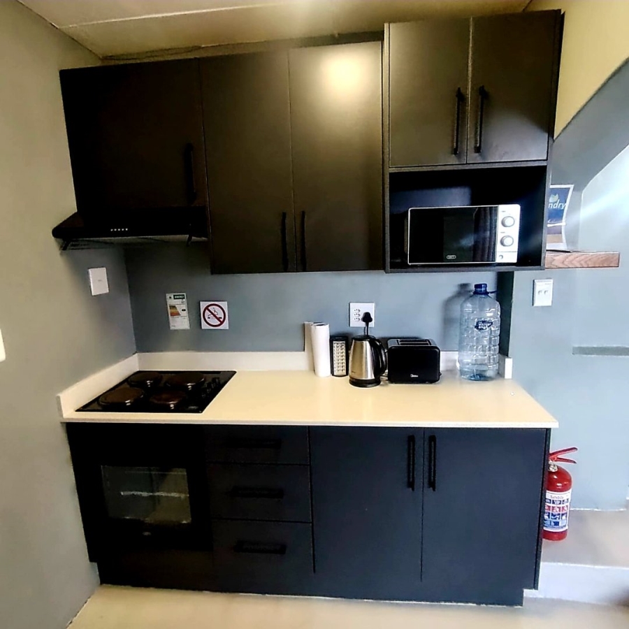 5 Bedroom Property for Sale in Beacon Bay Eastern Cape